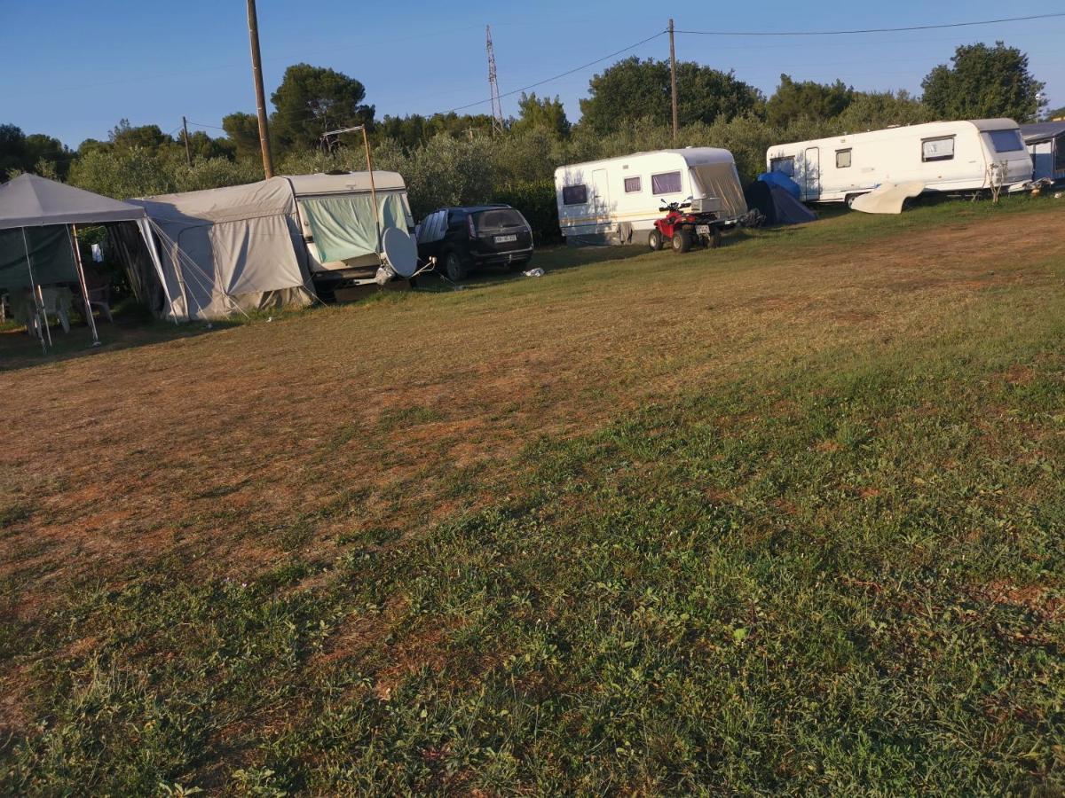 Camping Volme Banjole Luaran gambar